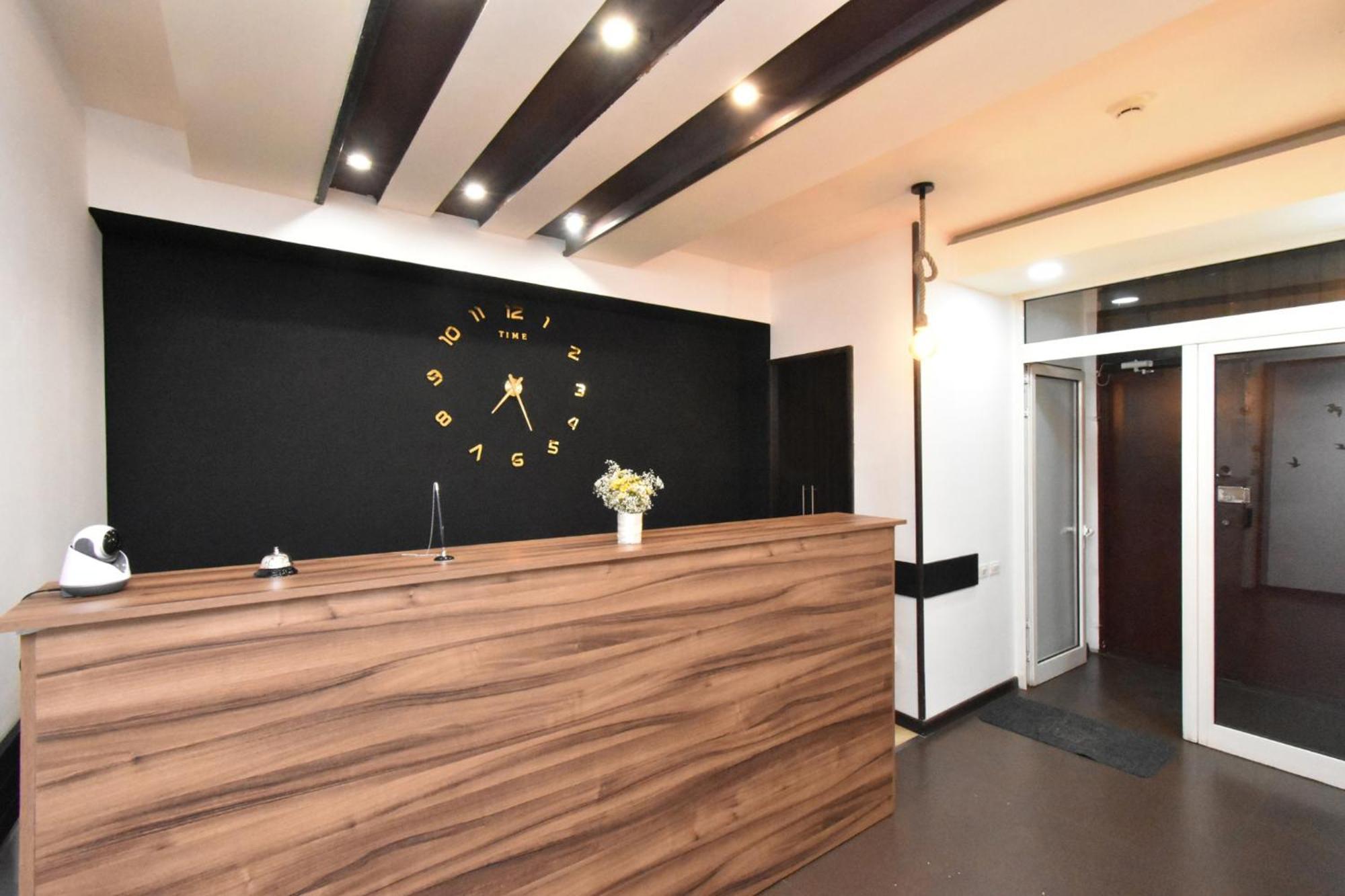 Luna Guest House Ереван Экстерьер фото