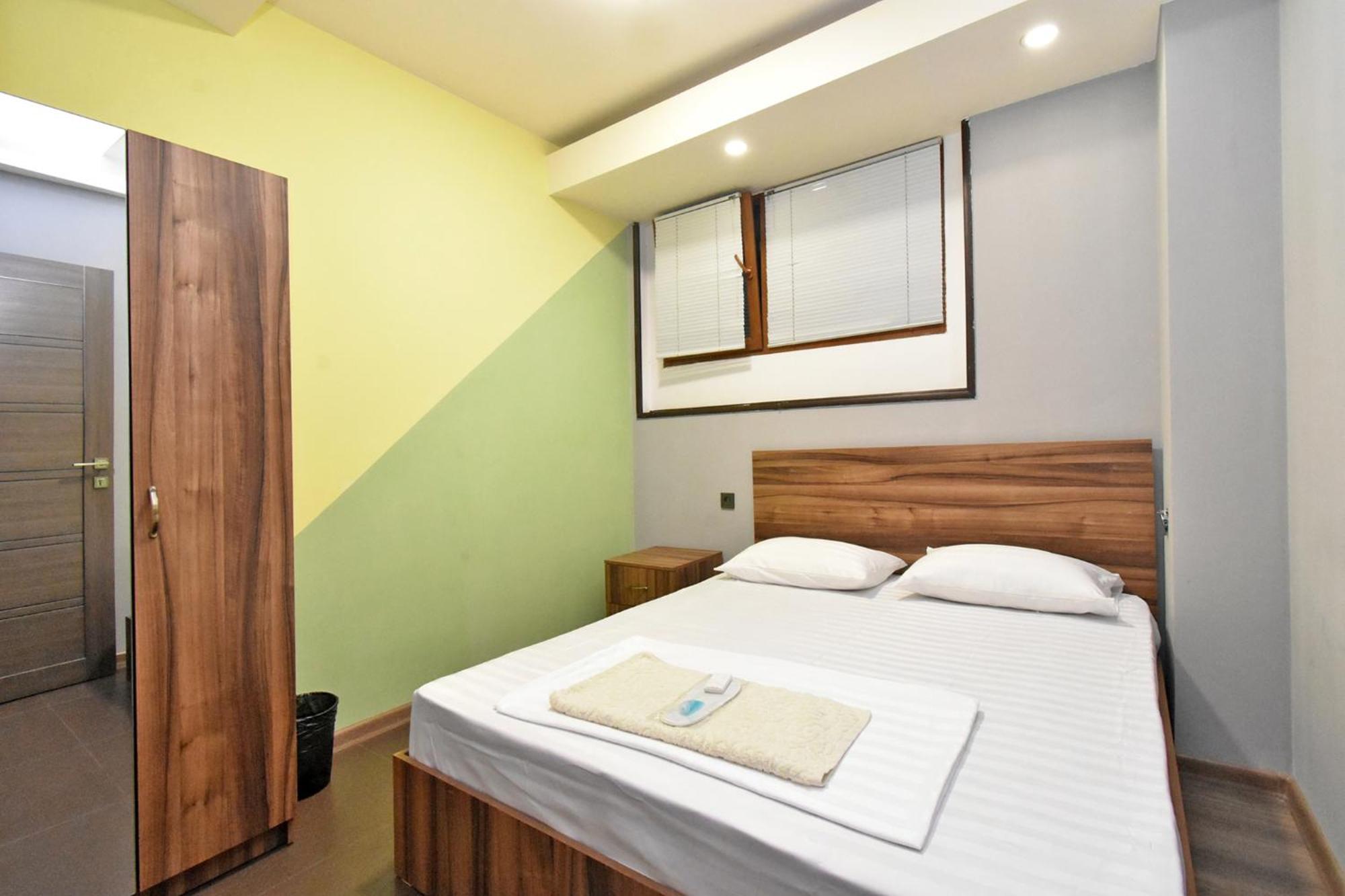 Luna Guest House Ереван Экстерьер фото